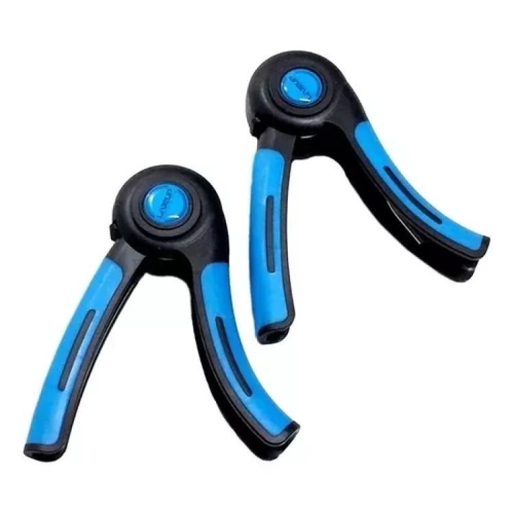 Projetado ergonomicamente para manter a mão na posição apropriada durante o exercício, o Hand Grip é uma ótima maneira de melhorar a musculatura das mãos e manter o corpo ativo em qualquer lugar.
<br>
<br>Seu tamanho compacto é ideal para ser utilizado no conforto do lar ou para levar em viagens. Basta apertá-lo com força para começar a sentir a musculatura enrijecendo.
<br>
<br>Ajuda no fortalecimento das mãos, dedos, punhos e antebraços. Indicado para uso em academias, clínicas, escolas, clubes e residências. Ajuda na recuperação de pequenas lesões e problemas de má articulação.