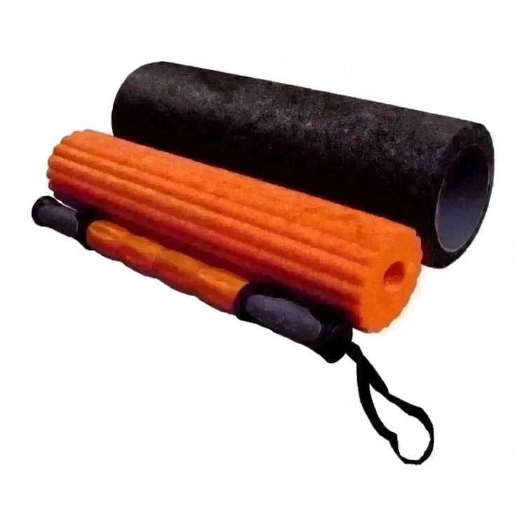 Rolo de Yoga LIVEUP Sports é um conjunto 3 em 1 com três níveis e diferentes relevos. Utilizado para tensões musculares e stress, exercícios de equilíbrio trabalhando os músculos do abdômen, região lombar, glúteos e quadris. Utilizado para alongamentos em aulas de YOGA e PILATES. Serve também, para apoiar a coluna, joelho e pés.