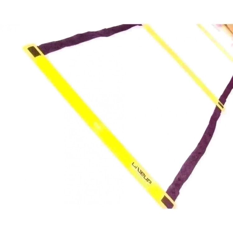 A Escada para Treinamento Liveup Sports é um acessório excelente para treinamentos esportivos e trabalhos dentro de academias. Auxilia no desenvolvimento de reflexo, agilidade, força e coordenação motora, explorando as habilidades e alta performance através de exercícios rotineiros específicos.