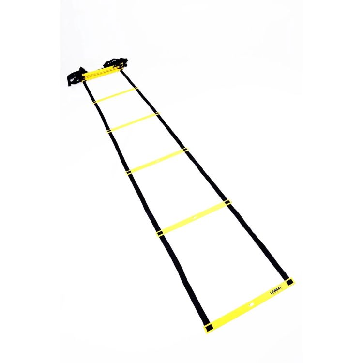CARACTERÍSTICAS:
<br>- Escada de Treinamento com 4 Mtr de Comprimento;
<br>- Regulagem nos degraus;
<br>- Fita de Nylon e Hastes de PVC;
<br>- Contém 8 degraus.
<br>- Acompanha um Bornal para guardar a escada e estacas fixação no solo.
<br>
<br>EMBALAGEM CAIXA:
<br>- Contém 01 Escada de Treinamento
<br>- Peso: 0,93 Kg
<br>- Altura: 7,5 cm
<br>- Largura: 47 cm
<br>- Comprimento: 9,5 cm